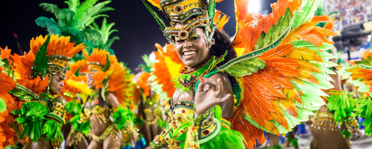 Костюмы для карнавальных парадов и шествий: групповые и соло-костюмы